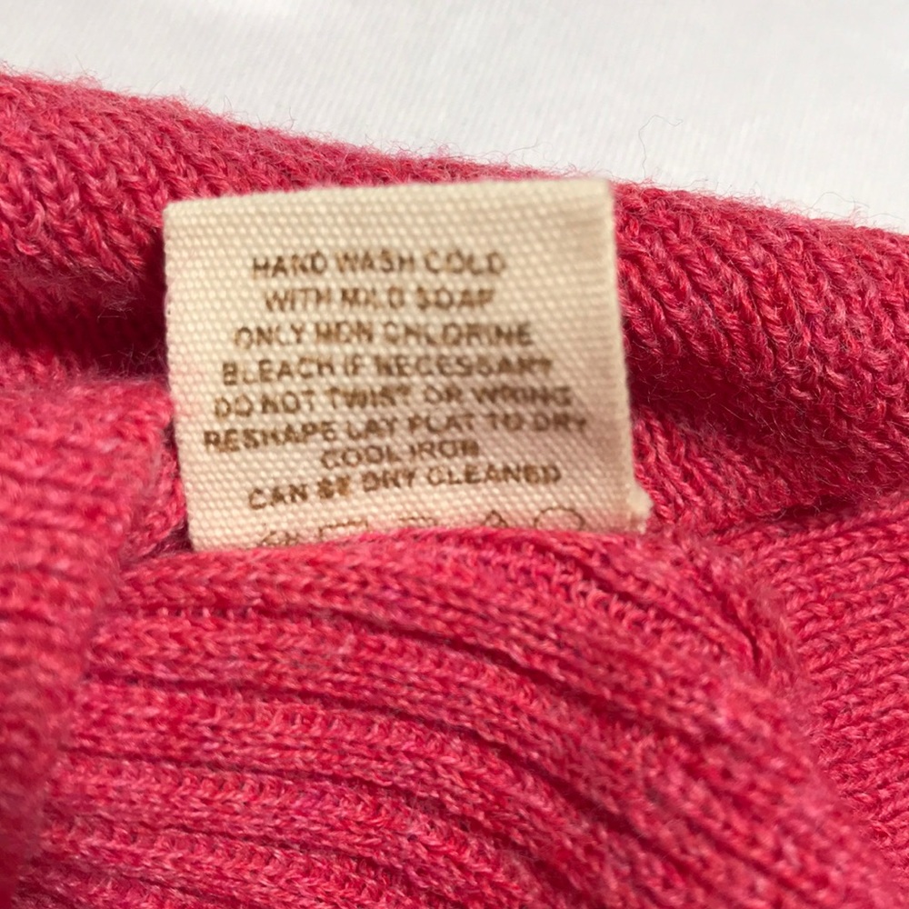 Free People | Red Ribbed V-Neck Long Tee - Picture 5 of 5